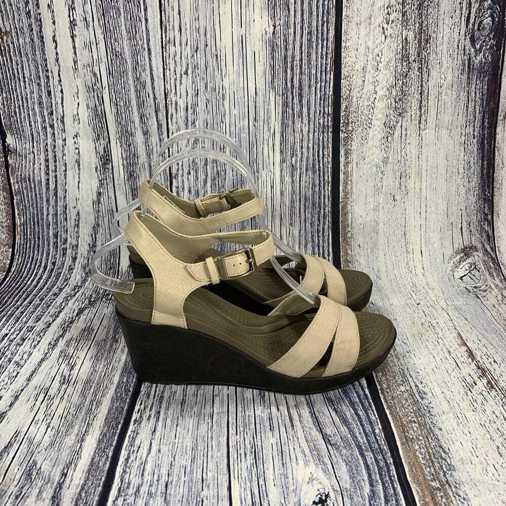 Crocs Leigh II Wedge Beige Leather Canvas Ankle Strap Shoes Women’s 7
